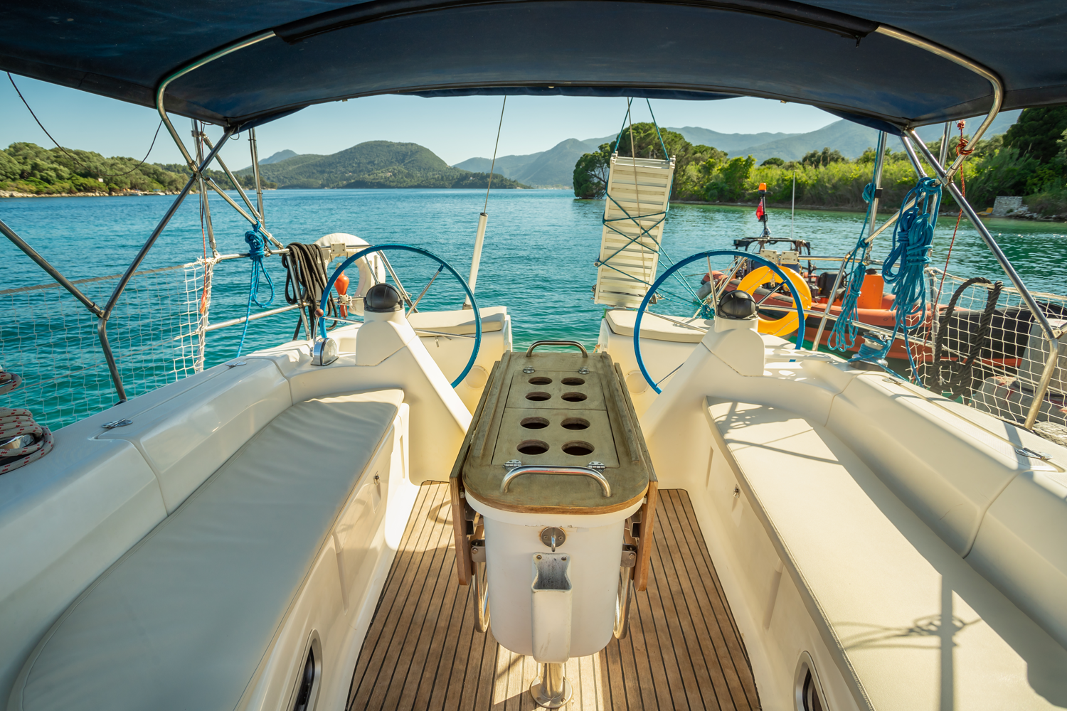 Cockpit view of My Way with dual steering wheels